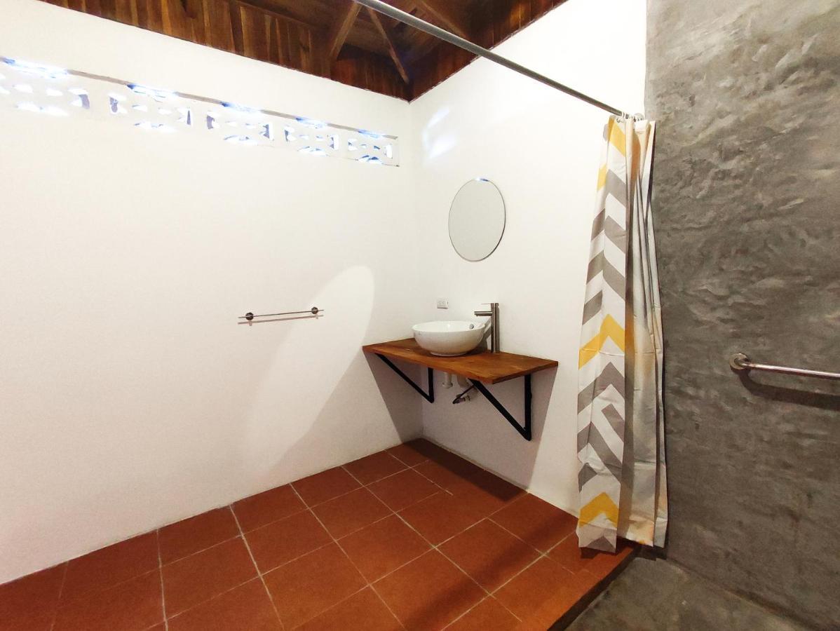 Ico Living Hostel Playa Santa Teresa  Eksteriør billede
